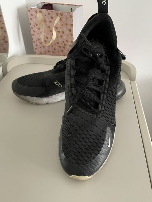 Кецове и маратонки Найк