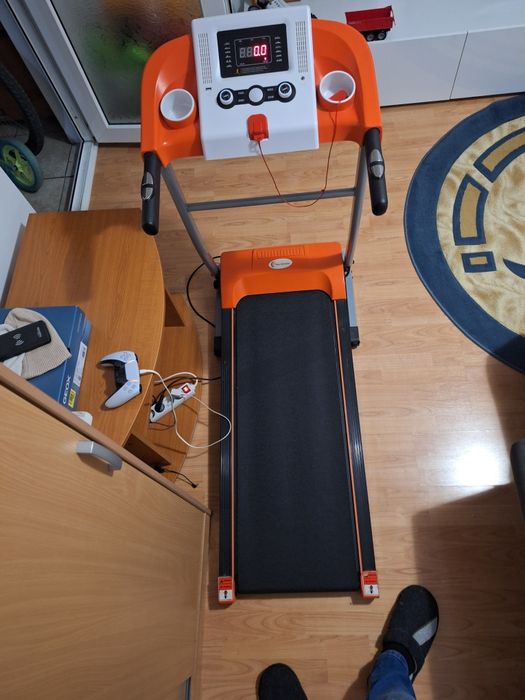 Banda alergat fitness