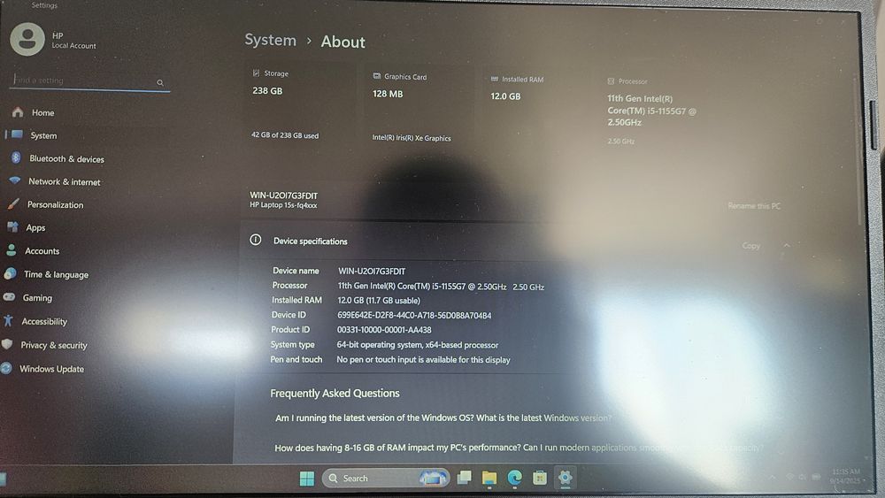 HP 15s-fg4 Intel i5 1155g7 12gb RAM 256gb SSD NVMe