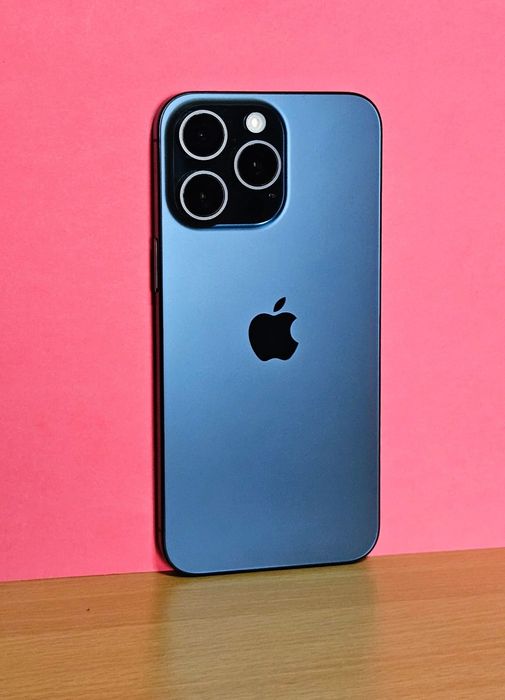 iPhone 15 Pro full box impecabil garanție
