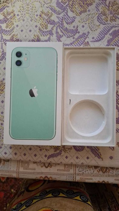 Продам телефон айфон 11