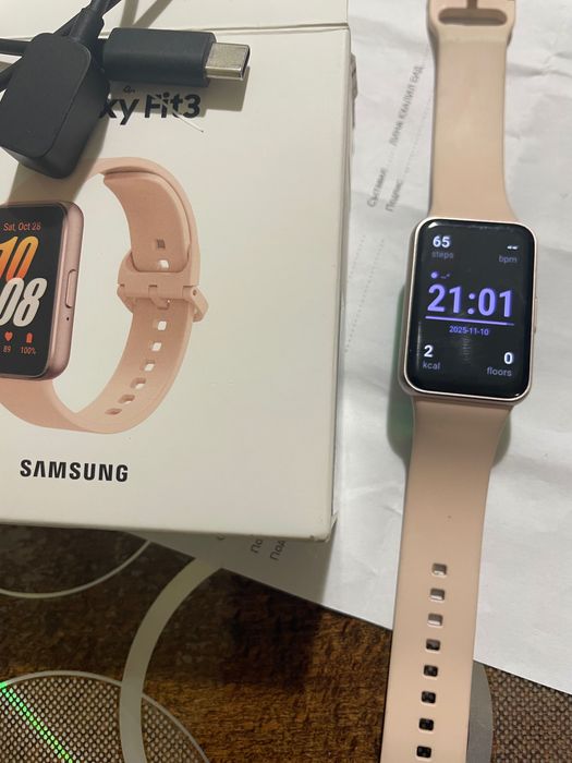 Фитнес гривна Samsung GalaxyFit 3