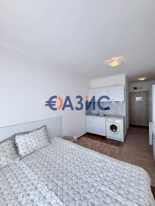 Студио в комплекс "Macon Residence Wellness & Spa" в Свети Влас,