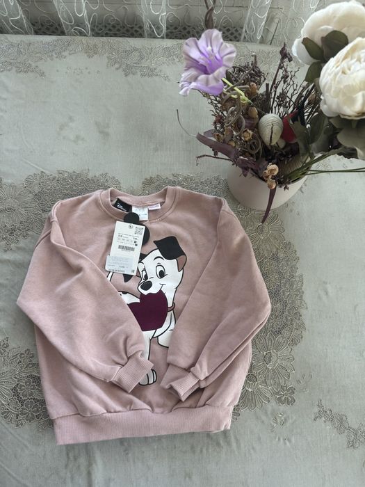 Новая кофта zara 5-6 лет