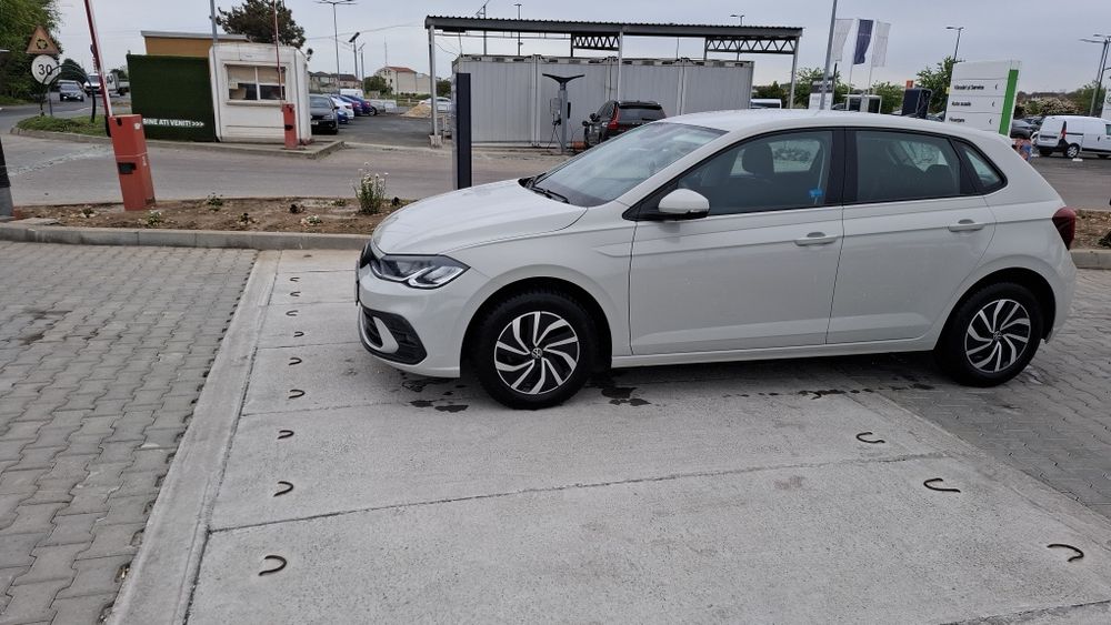 Volkswagen Polo – 1.0 TSI, 95 CP, 30.000 km