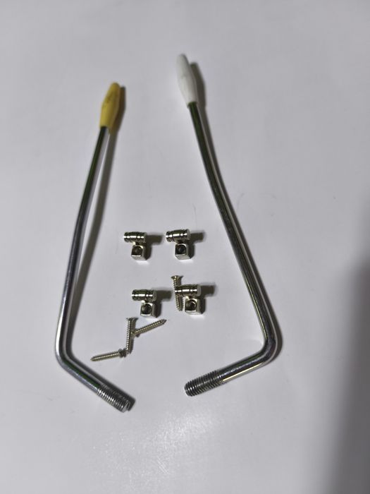 Ръчки за тремоло и държачи за струни