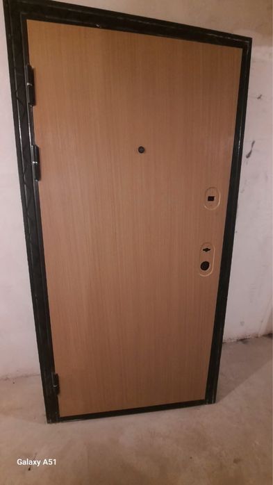 Дверь металическая