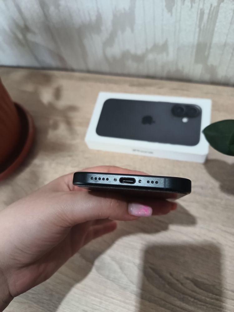 Iphone 16 (гаранционен)