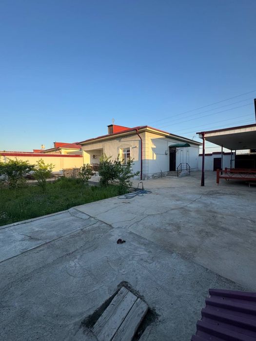 6 mikda katej sotiladi yul ustida