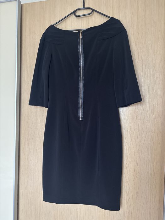 Елегантна рокля St Oliver