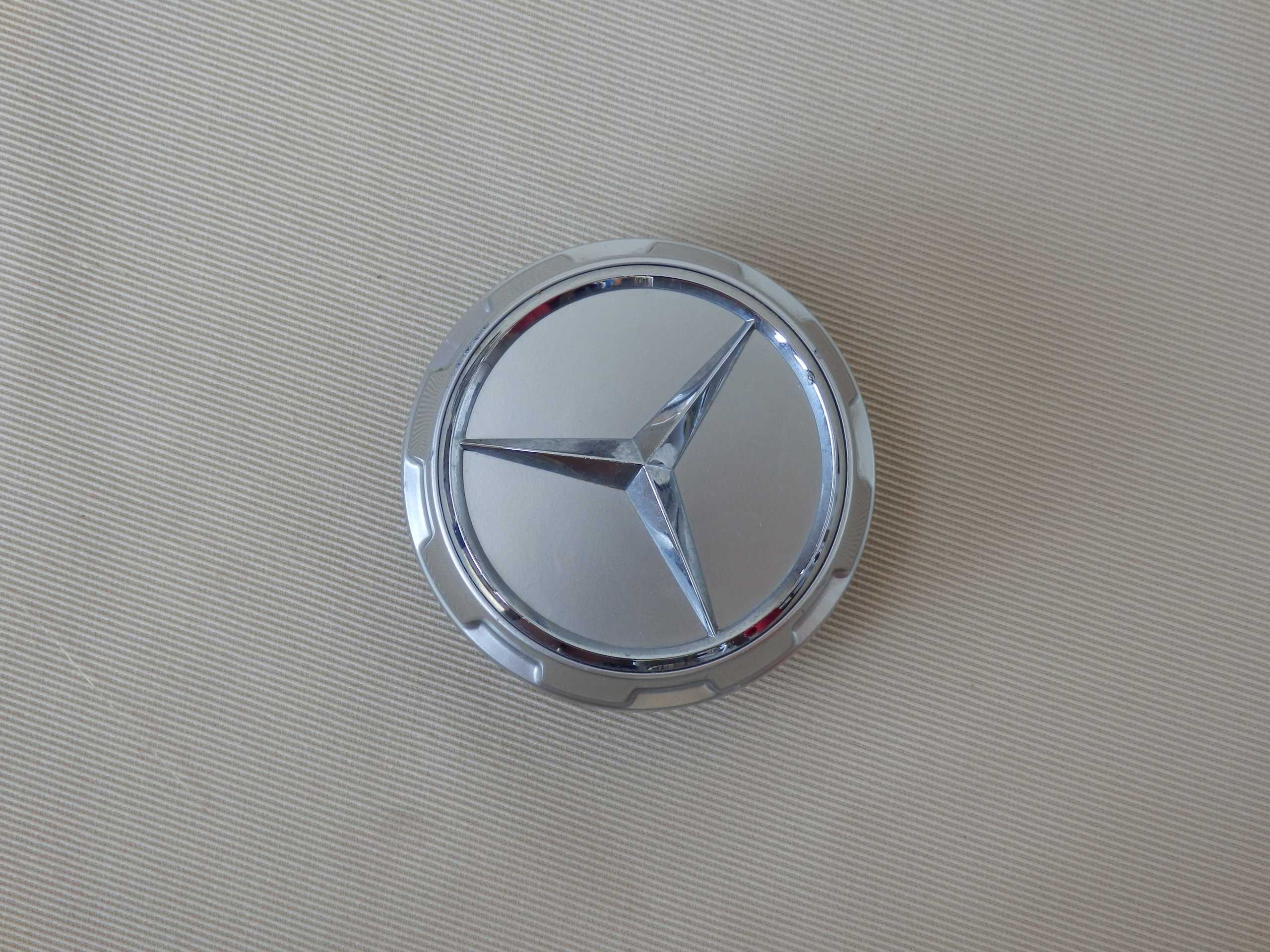 Mercedes-Benz  КАПАЧКА