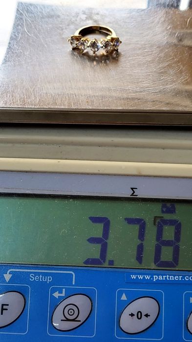 Inel din aur 14K cu 5 pietre de zirconiu cubic – mărimea 52