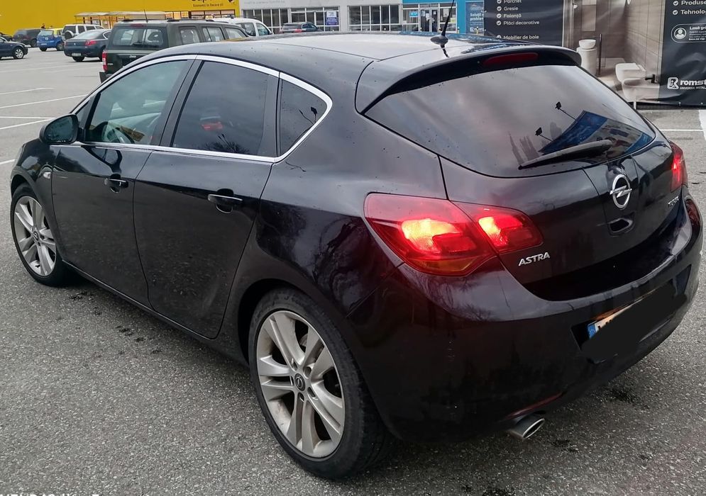 Opel astra j 1.6 turbo GPL 180 cp 2010 euro5 jante clima itp fiscal
