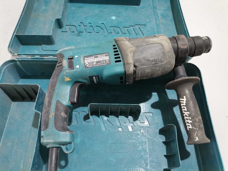 Перфоратор - Makita 110 V / 710 W