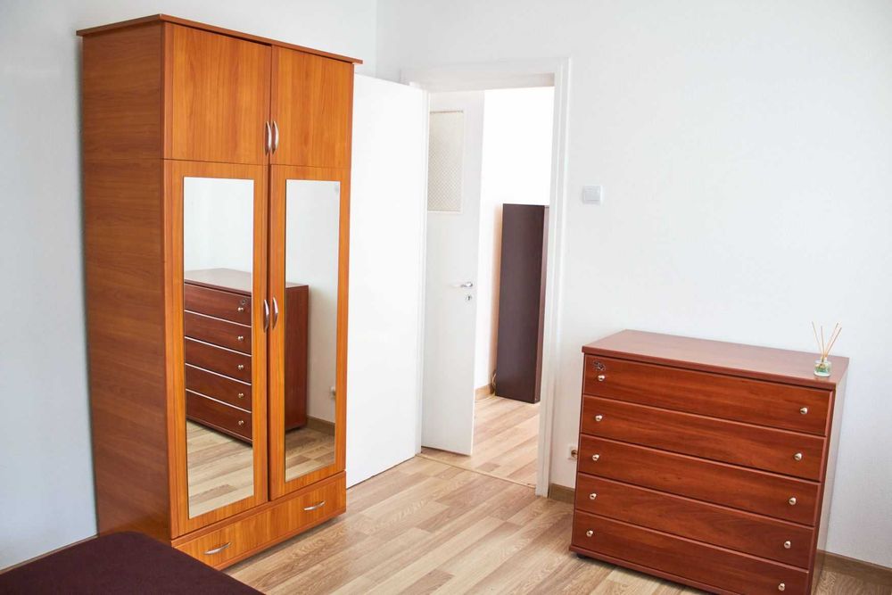 Inchiriere 2 camere, 570 euro Cantemir ,imediat Unirii, stradal 4/10