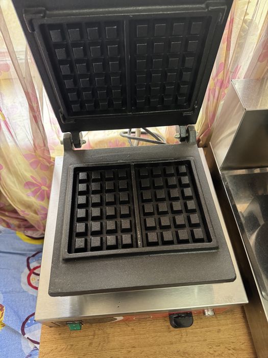 Фритюреицы и электровафельница