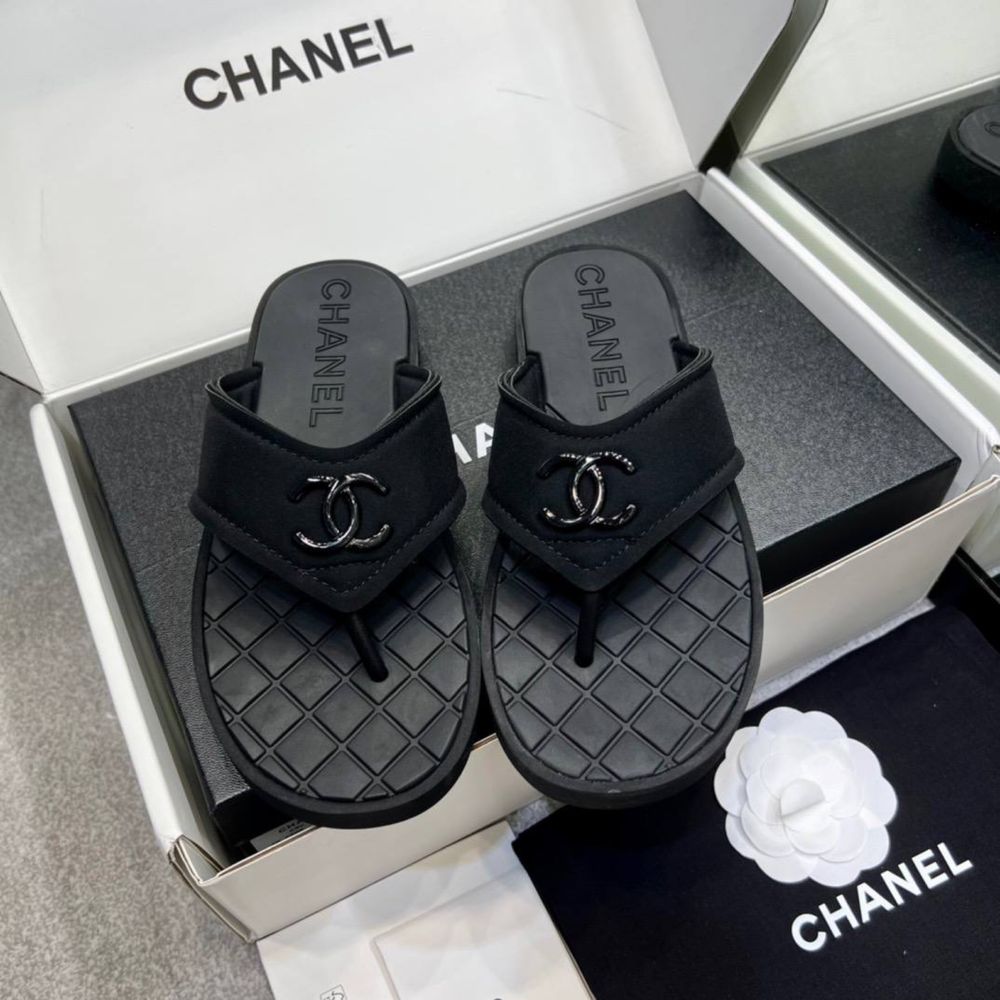 Papuci Chanel 35-42