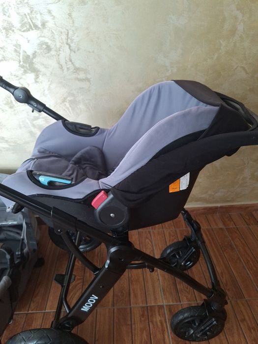 Vând cărucior 3 în 1 kindarcraft.