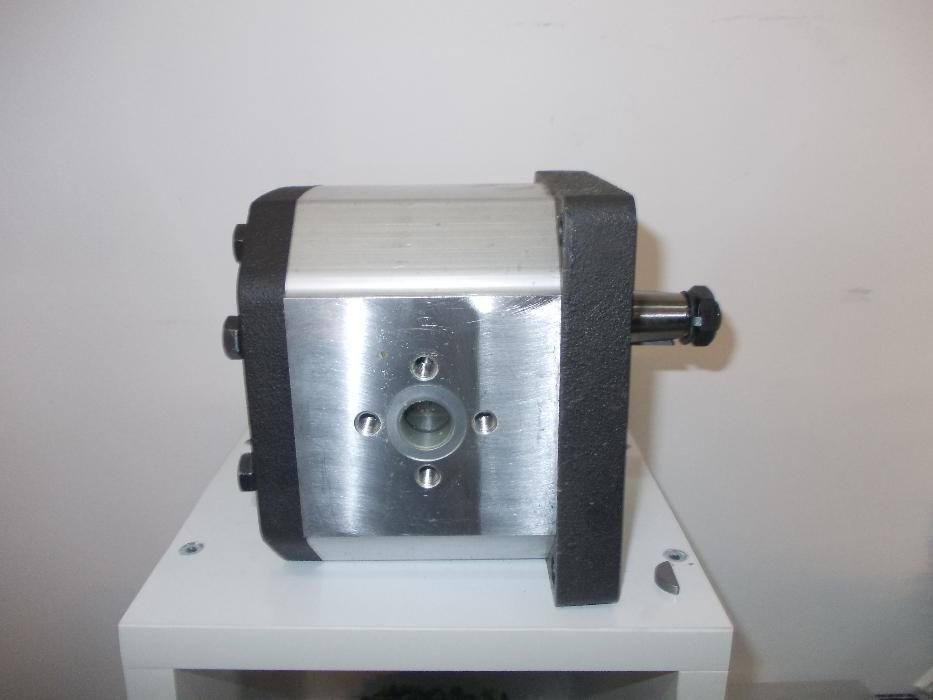 Pompa hidraulica grupul 3 - kit pompa multiplicator turatii