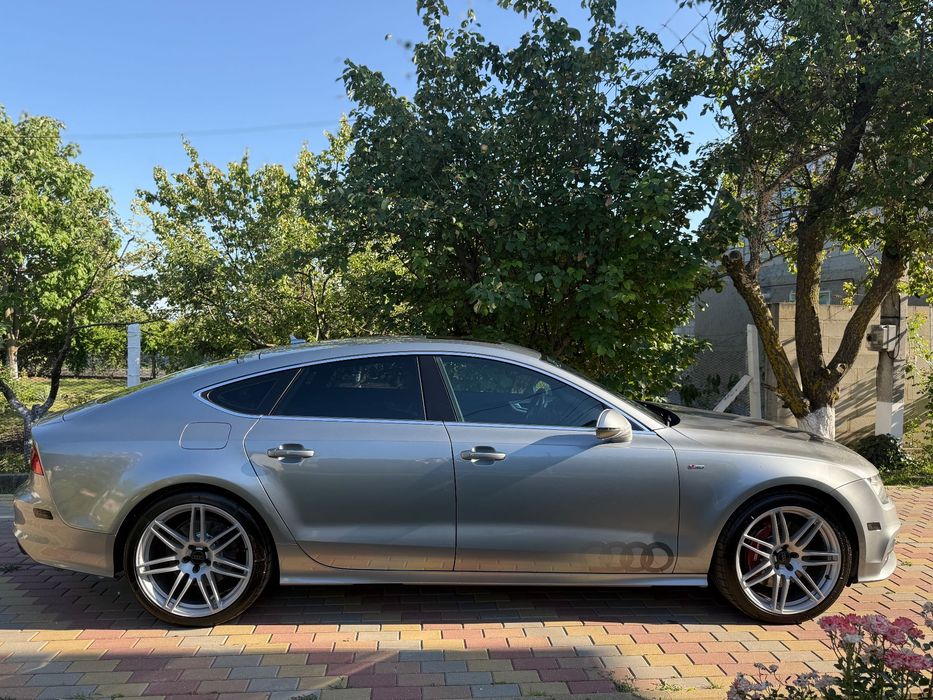 Audi A7 S-Line Quattro TFSI V6 310cp 2012
