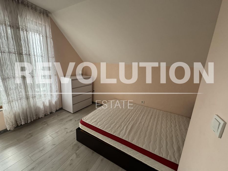 Дава се под наем Двустаен апартамент в Варна, Цветен квартал - 55 кв.м за 450 € - Снимка #3