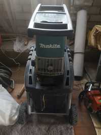 Измельчитель Makita UD2500