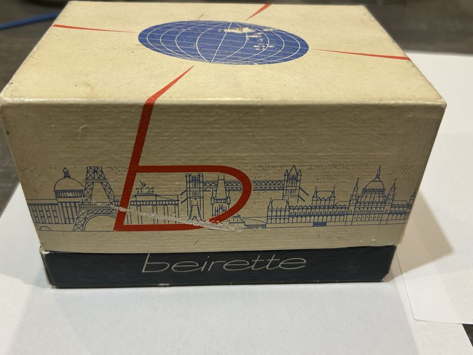 Продавам фотоапарат Beirette Priomat, Meritar 2.9/45 - отл. състояние