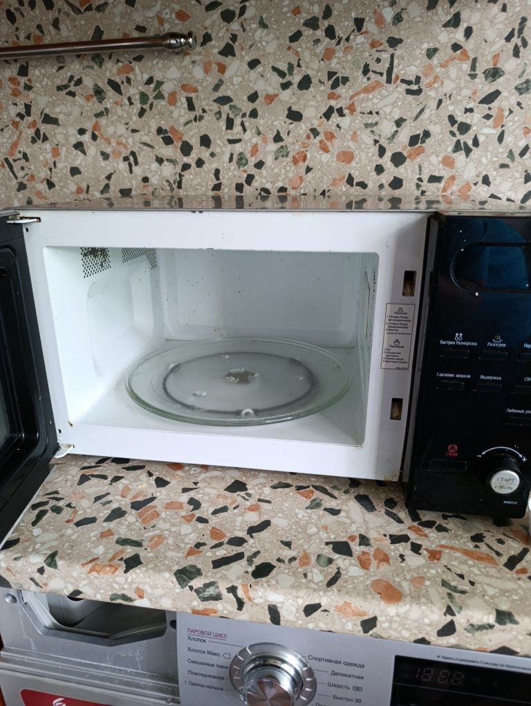 Продам Микроволку
