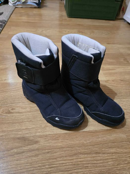 Ghete iarna copii, marime 32, 35, 36, impermeabile, ptr sezonul rece.