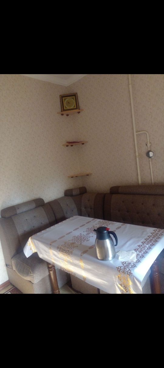 Продаётся 2 комн квартира на Ахмад Югнаки