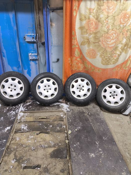 Диски R15 с зимней шипованной резиной