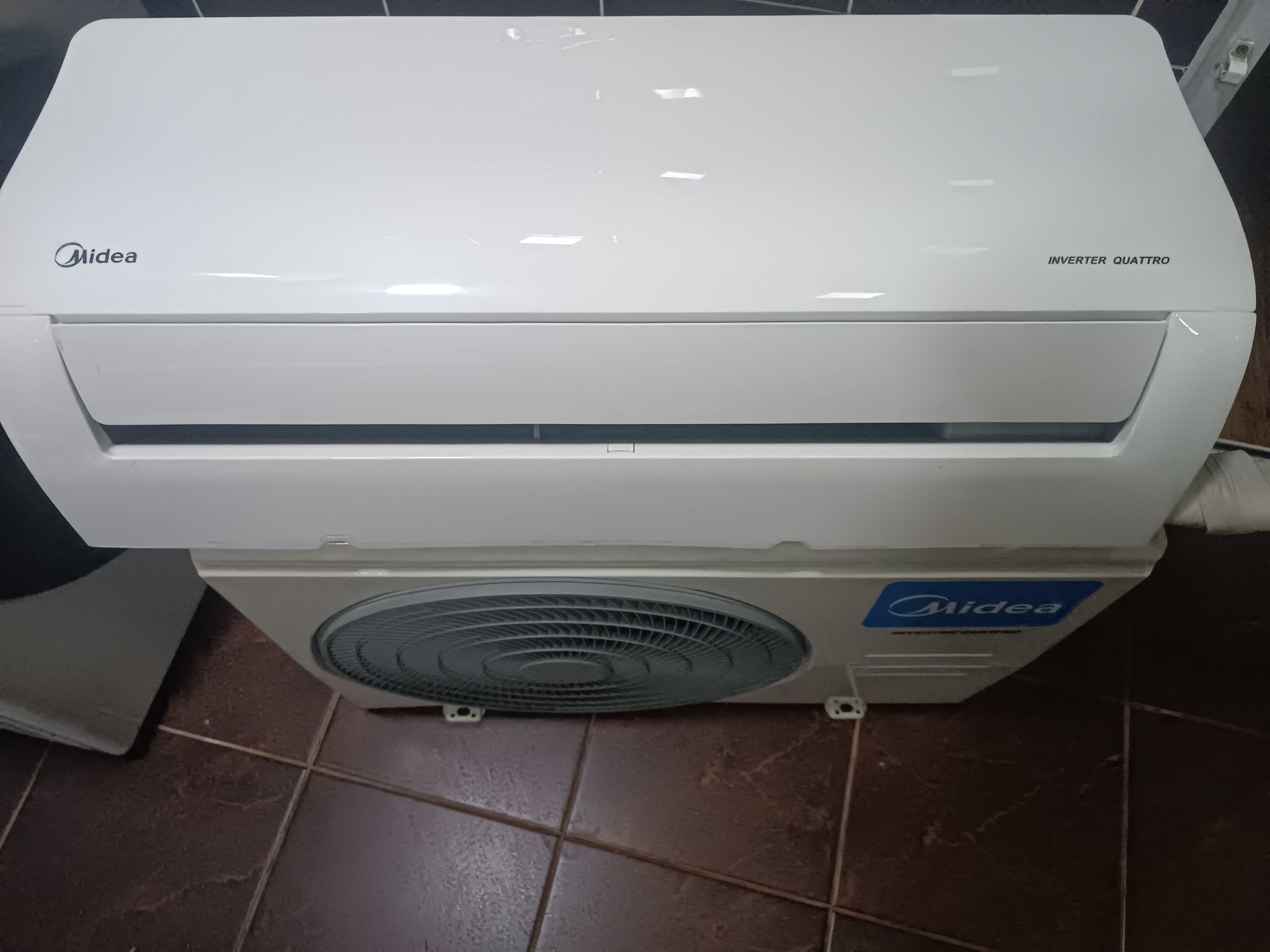 Кондиционер Инвертор / Midea 12