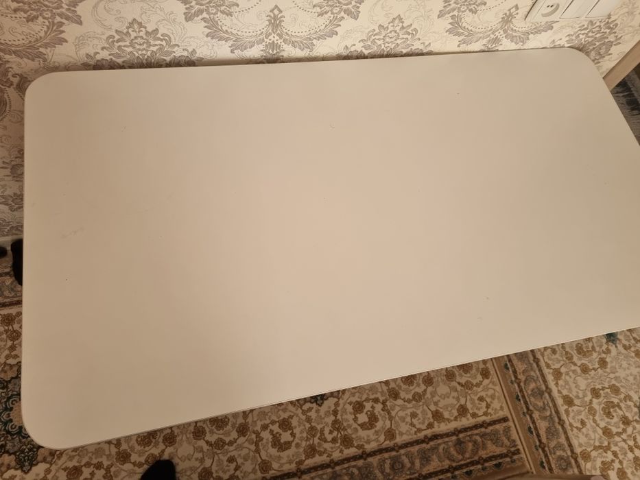 Продается стол 130х70 см