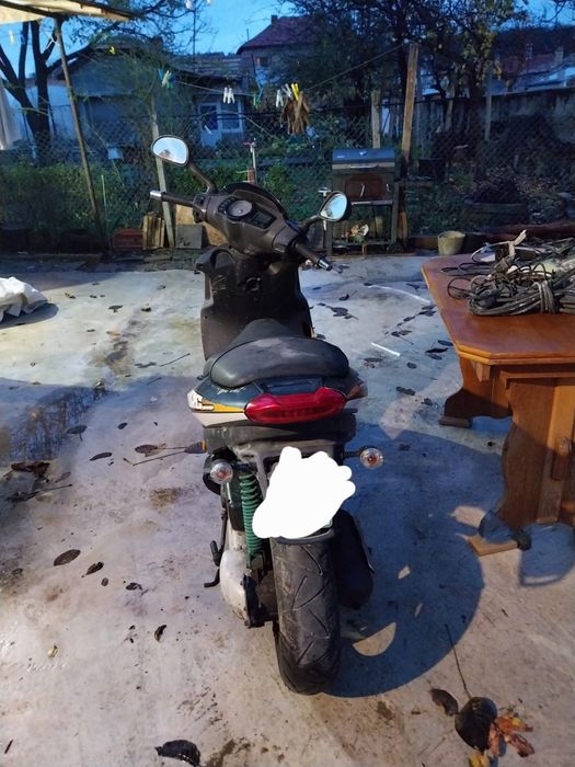 Продавам мотор NRG piaggio