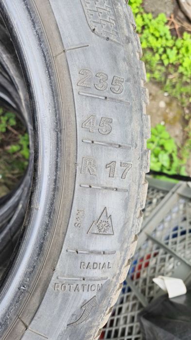 Гуми всесезонни 235/45/17 Kleber 2020 година. 4 бр. 7 мм. грайфер.