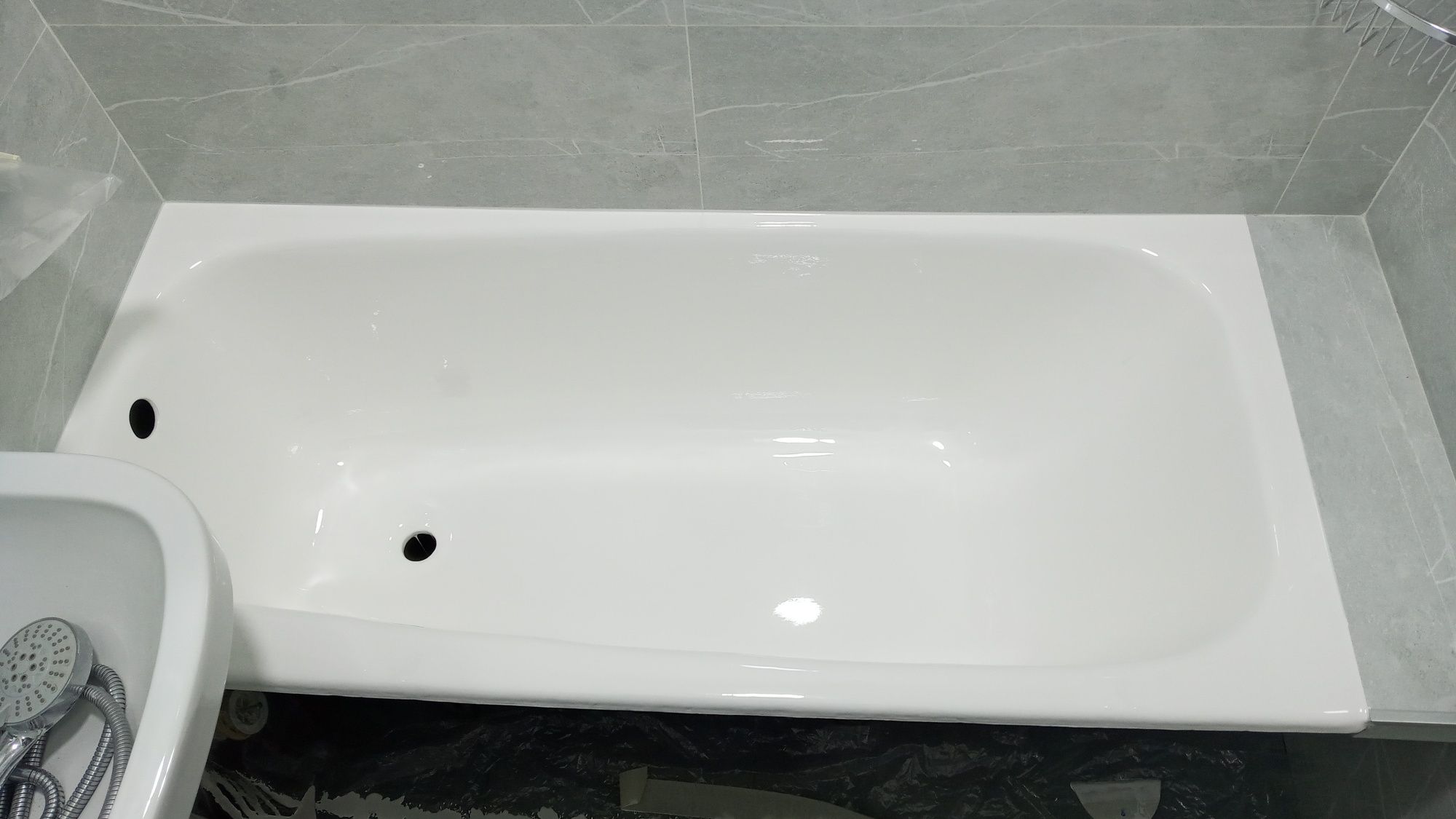 Покрытие чугунных, стальных, полимерных ванн в Ташкенте жидким акрилом