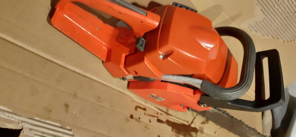 Drujba Husqvarna 36 , in stare buna de functionare