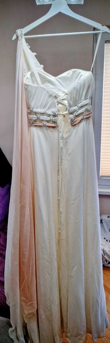 Дизайнерска булчинска/вечерна рокля по поръчка