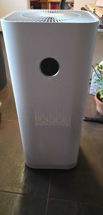 Vand Purificator aer Xiaomi Smart Air 4 Pro si Xiaomi Mi air 3H