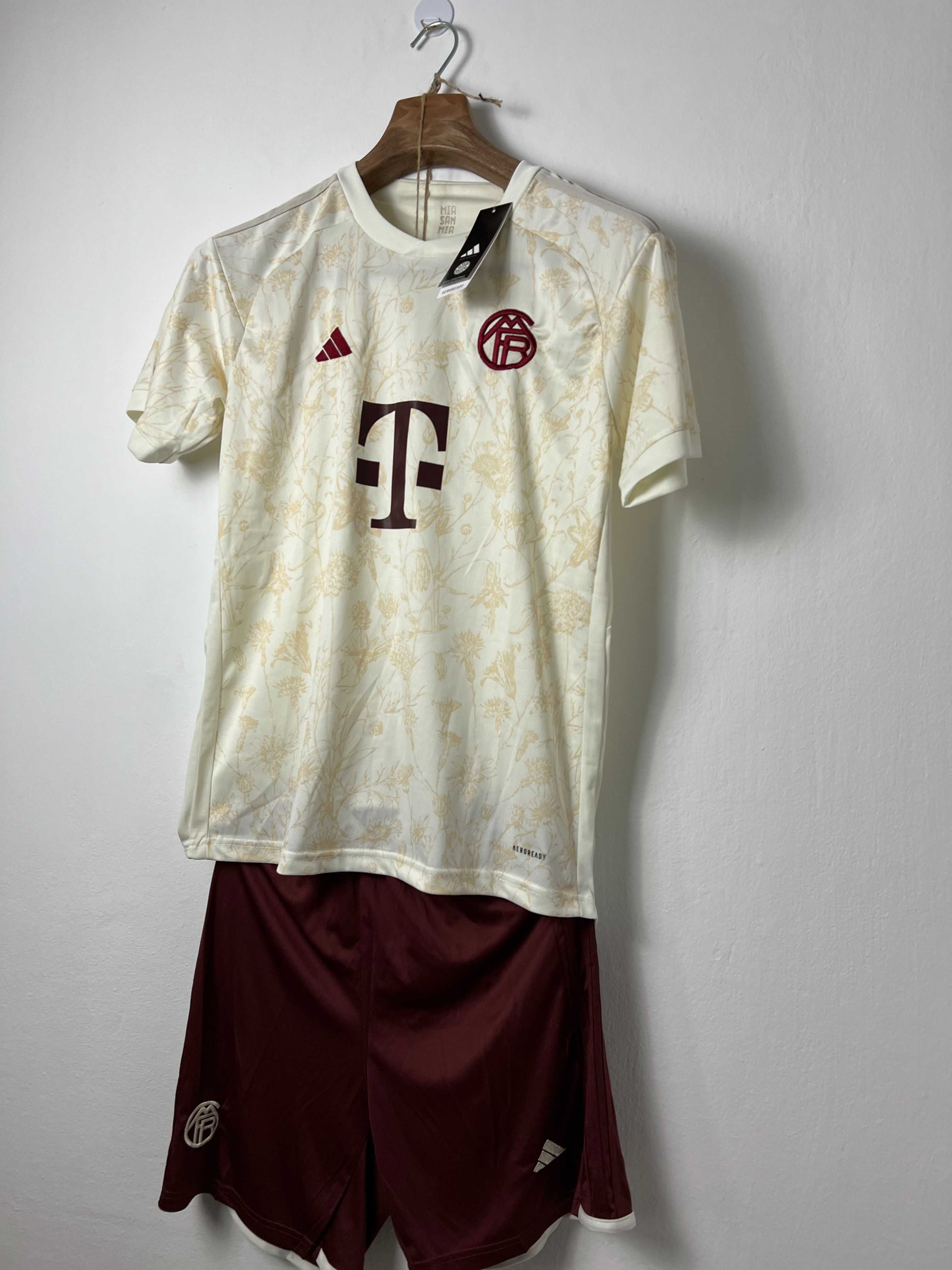 Tricou + Short Bayern Munich 2023/24 Third Kit – Theftblkits