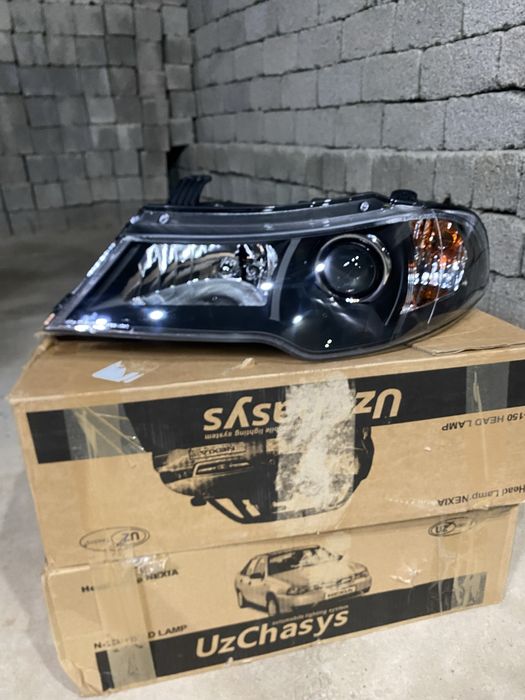 Фары на авто некси 2 левая