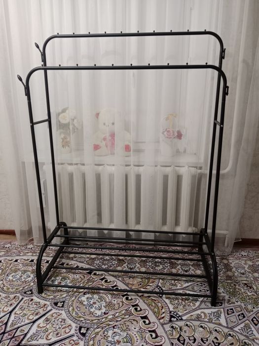 Вешалка напольная