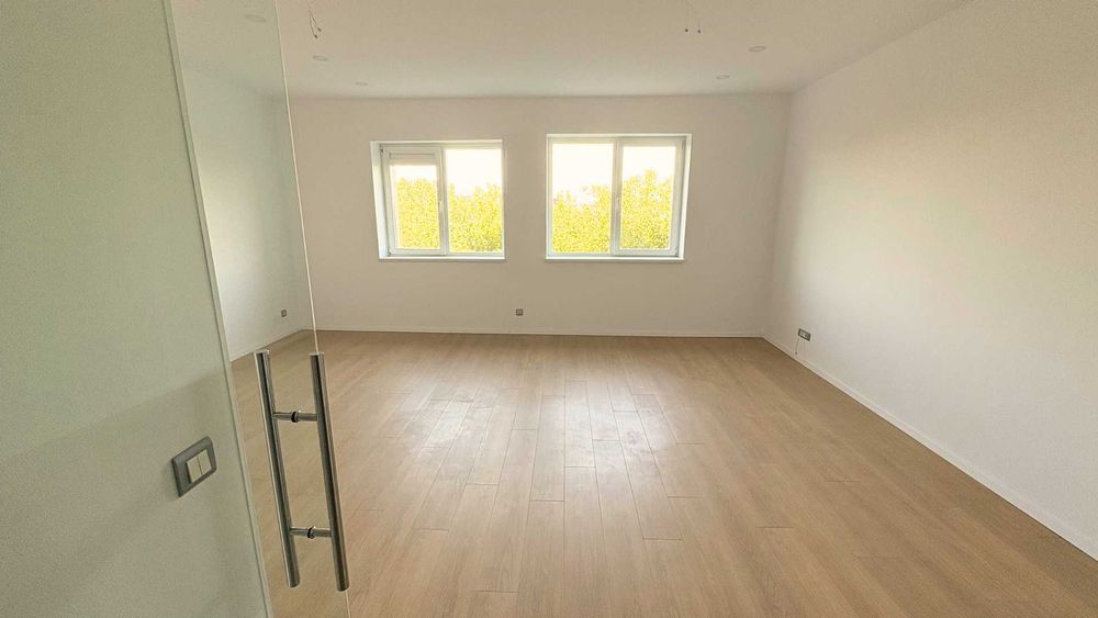 Apartament/Spatiu birouri 130mp Rin Grand Hotel
