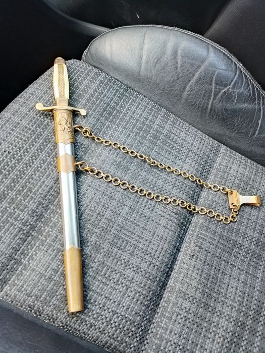 Офицерски кортик