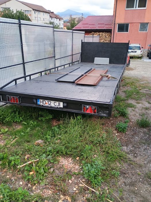 Vând platforma 6m HAPERT
