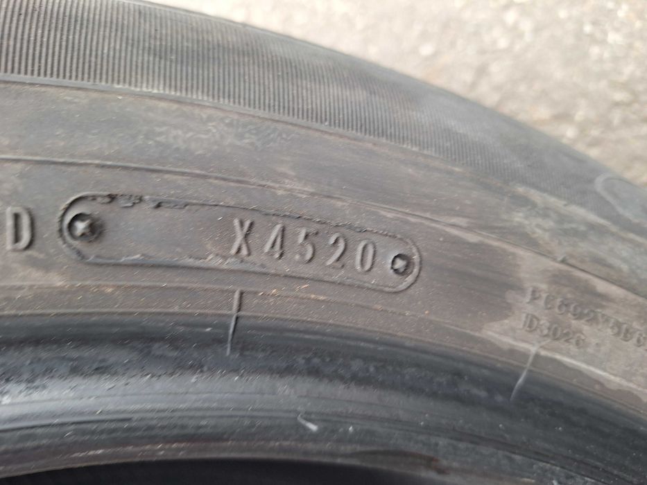 Летни гуми Dunlop 225/60/18 използвани с дот 45/2020