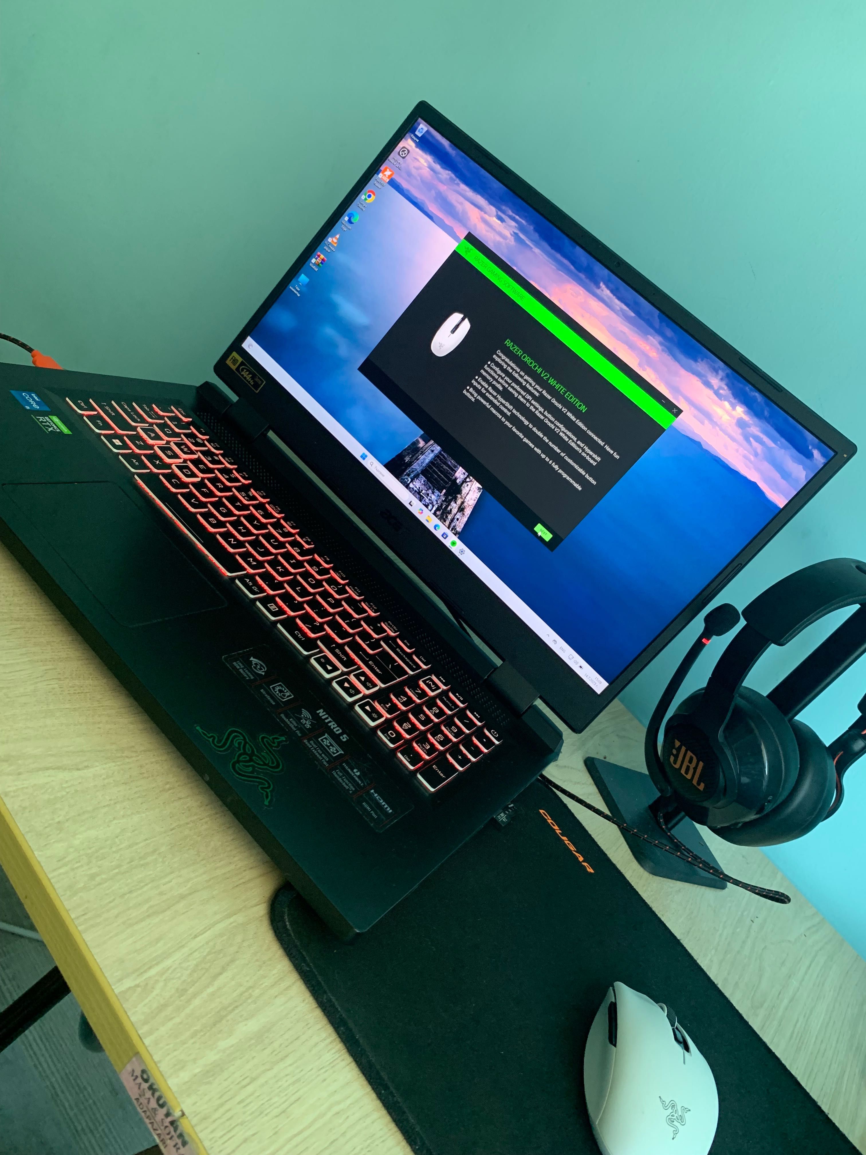 Acer Nitro 5 Геймърски лаптоп