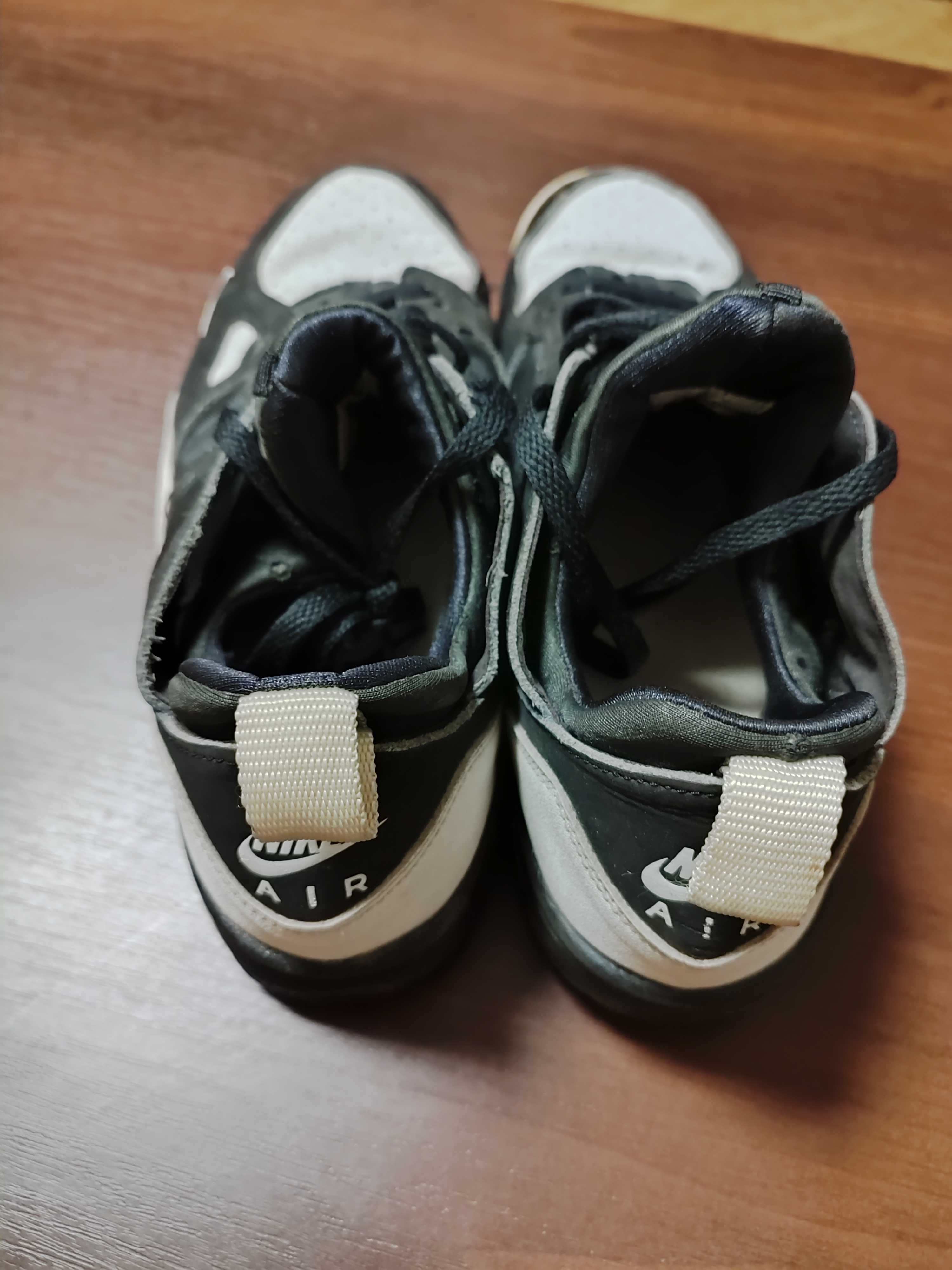 Маратонки Nike air Huarache 40.5