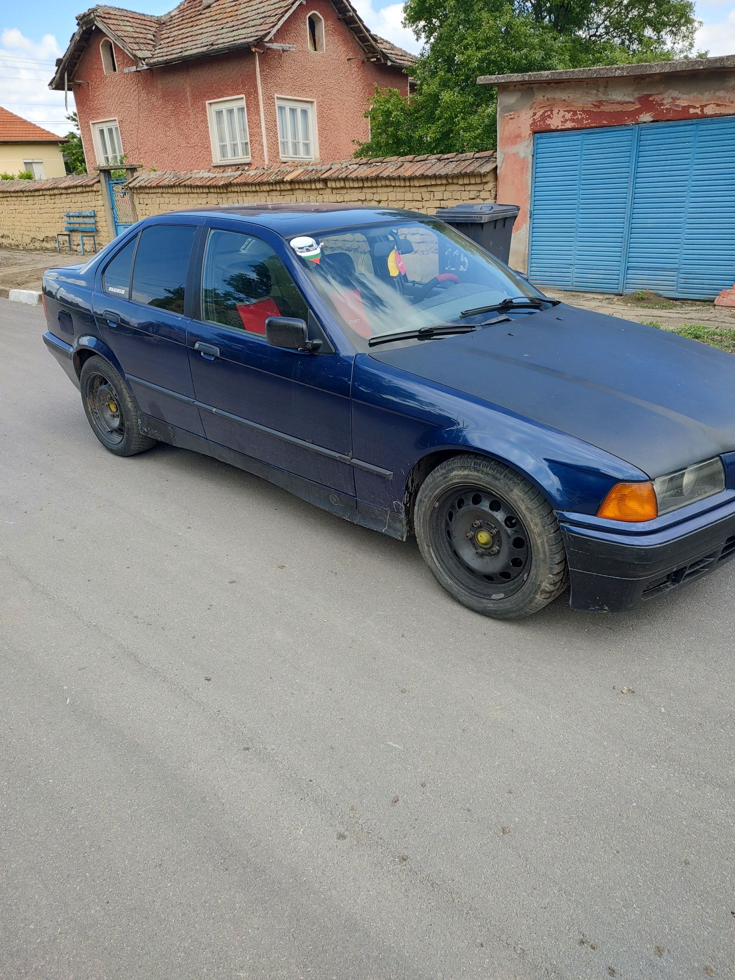 БМВ е36 318 на части