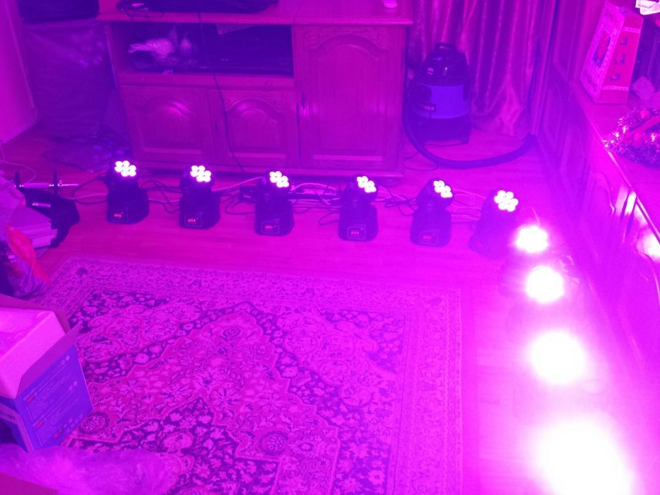 Moving Head 7x12w RGBW efecte lumini disco